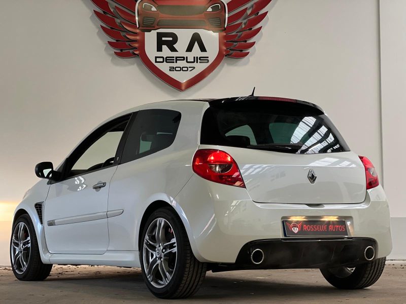 RENAULT CLIO III RS 2.0 16V Sport 201Ch