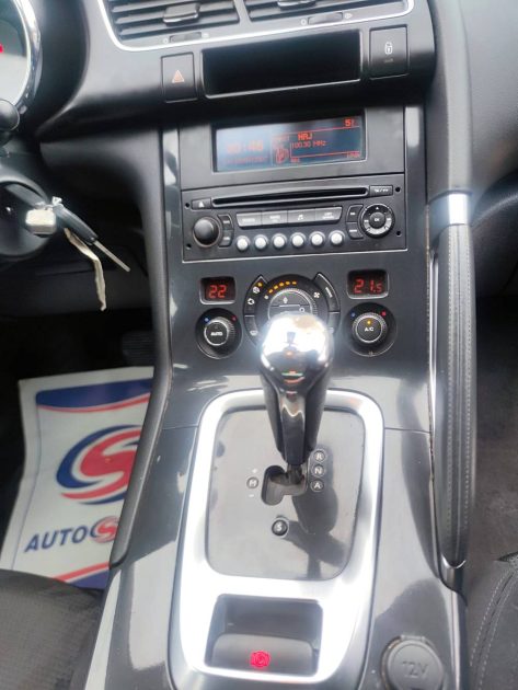 PEUGEOT 3008 Premium 1.6 HDi 16V 112ch