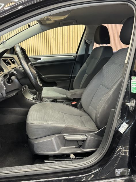 VOLKSWAGEN GOLF VII 2014