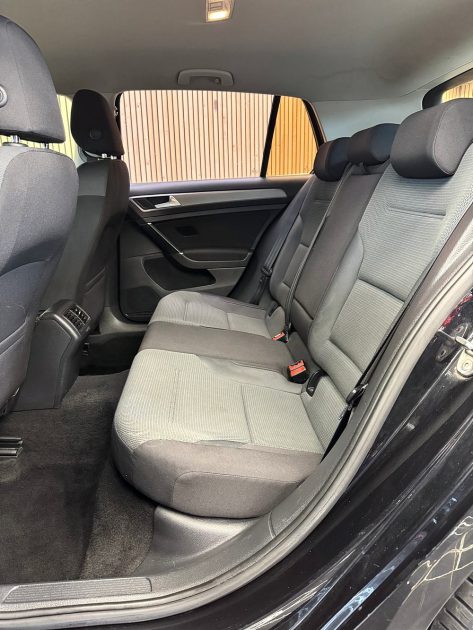 VOLKSWAGEN GOLF VII 2014