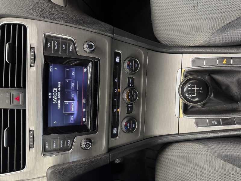 VOLKSWAGEN GOLF VII 2014