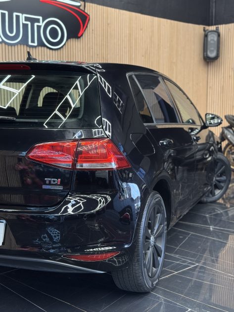 VOLKSWAGEN GOLF VII 2014