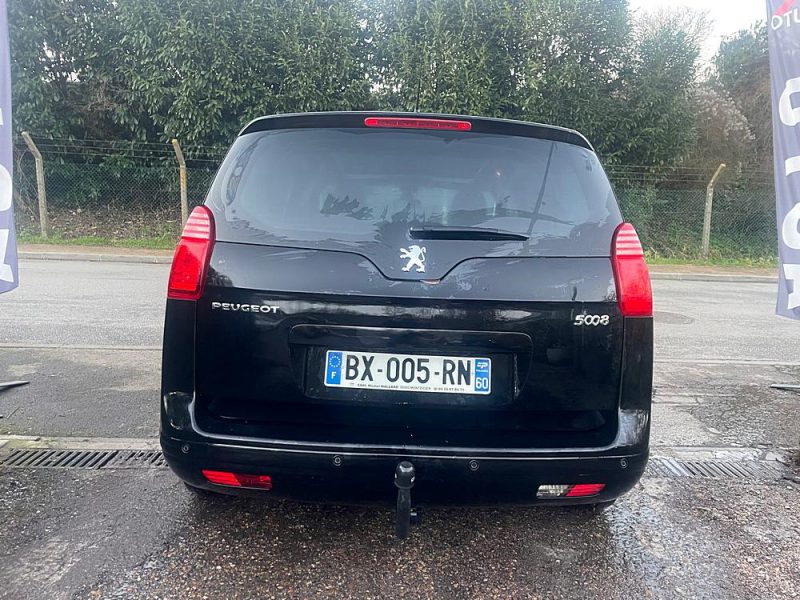 PEUGEOT 5008 2.0 HDI 16V 150CV