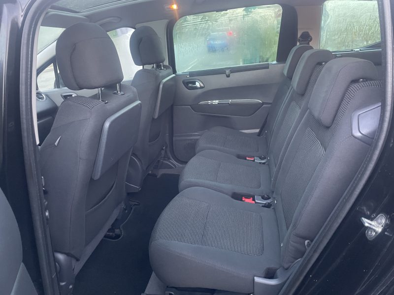 PEUGEOT 5008 2.0 HDI 16V 150CV