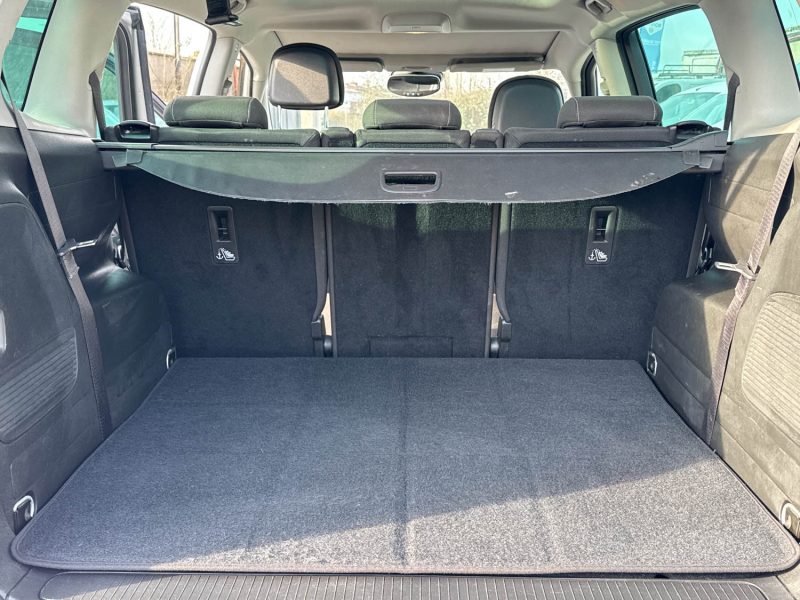 OPEL ZAFIRA TOURER 2016