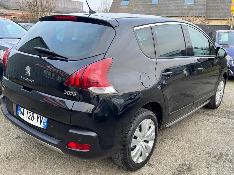 PEUGEOT 3008 1.6 HDi 115 ALLURE 2013