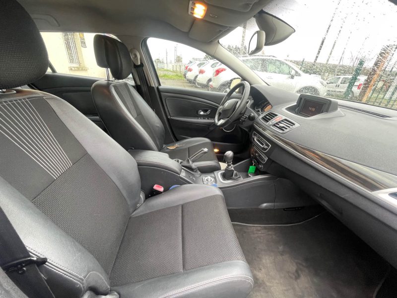 REANULT MEGANE 2010 1.9 DCI 130 CV