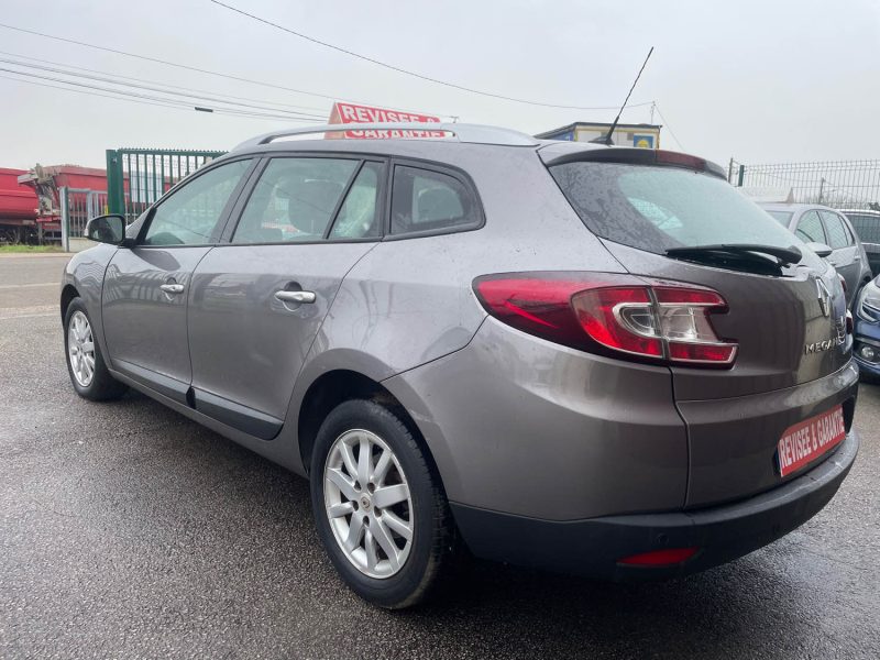 REANULT MEGANE 2010 1.9 DCI 130 CV