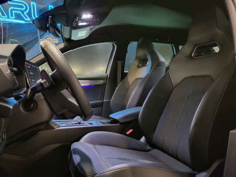 CUPRA LEON 2.0 TSI 300cv VZ / 1ERE MAIN / SIEGES ELECTRIQUES / CARPLAY / CAMERA DE RECUL / VIRTUAL