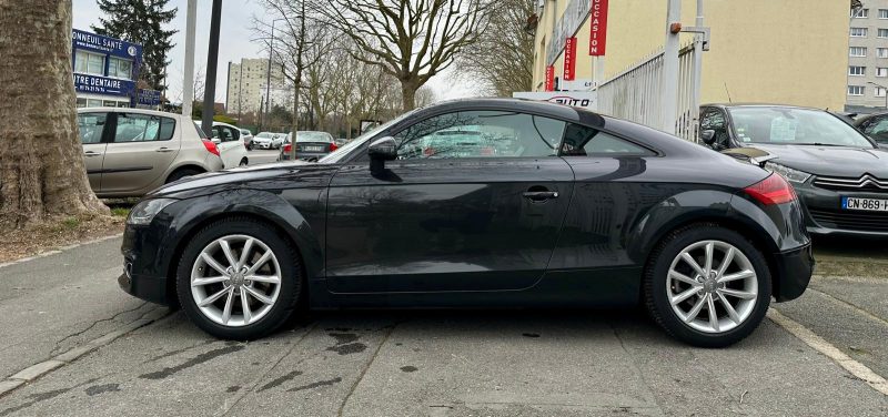 AUDI AUDI TT 2010