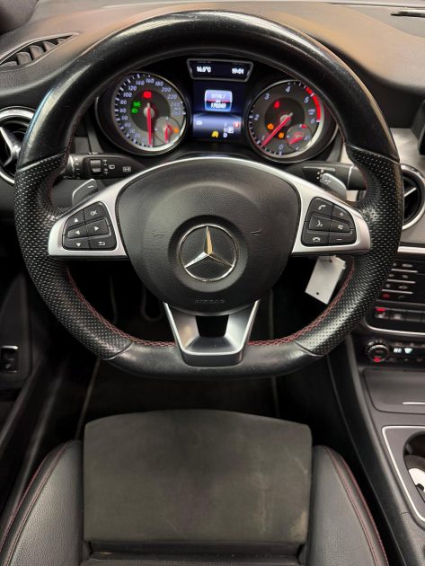 MERCEDES CLASSE GLA 2016