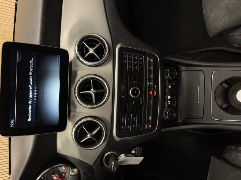 MERCEDES CLASSE GLA 2016