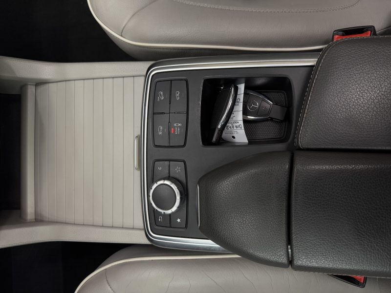 MERCEDES M-CLASS 2012