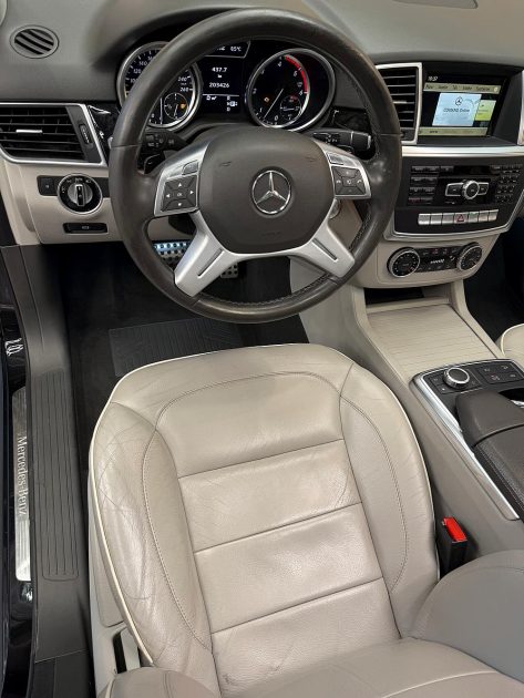 MERCEDES M-CLASS 2012