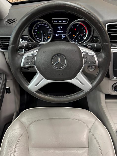 MERCEDES M-CLASS 2012