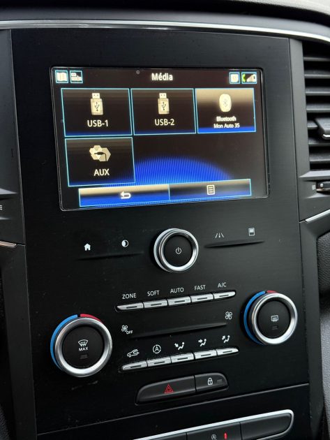 RENAULT MEGANE IV ESTATE DCI 110 ENERGY BUSINESS EDITION