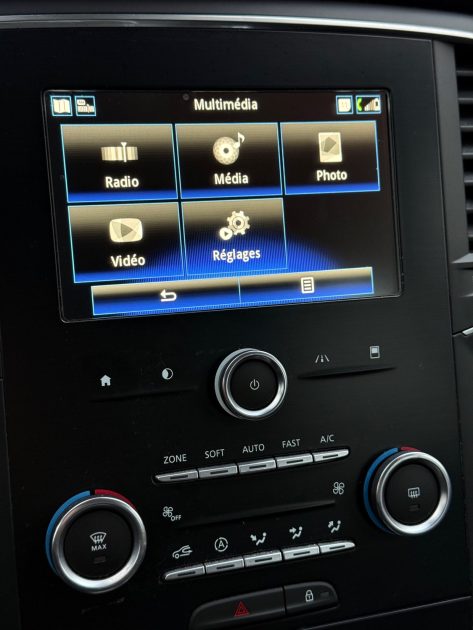 RENAULT MEGANE IV ESTATE DCI 110 ENERGY BUSINESS EDITION