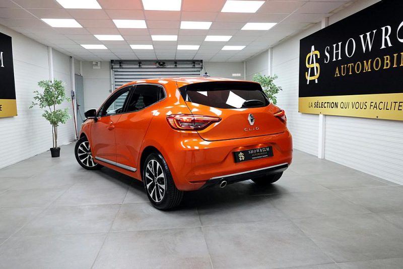 RENAULT CLIO 2021