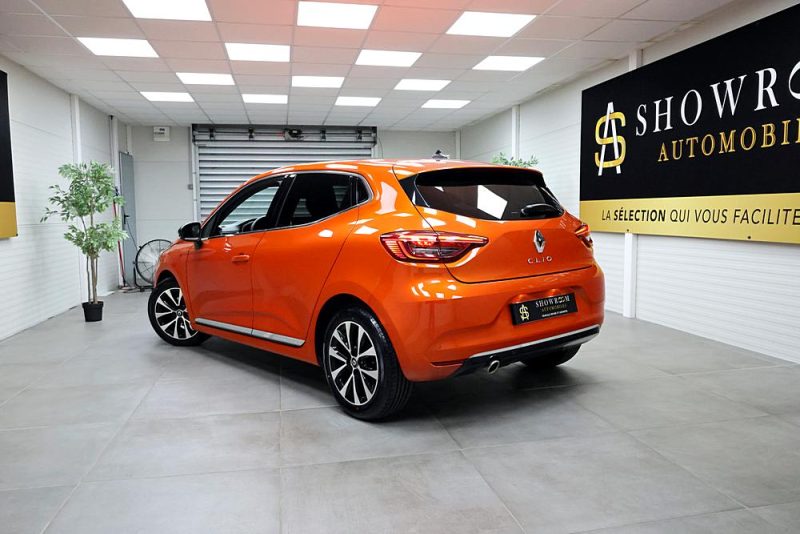 RENAULT CLIO 2021