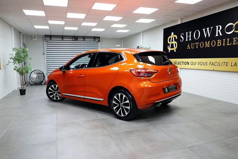 RENAULT CLIO 2021