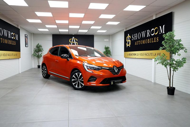 RENAULT CLIO 2021