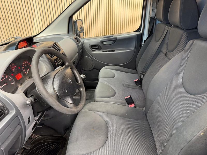 PEUGEOT EXPERT 2008