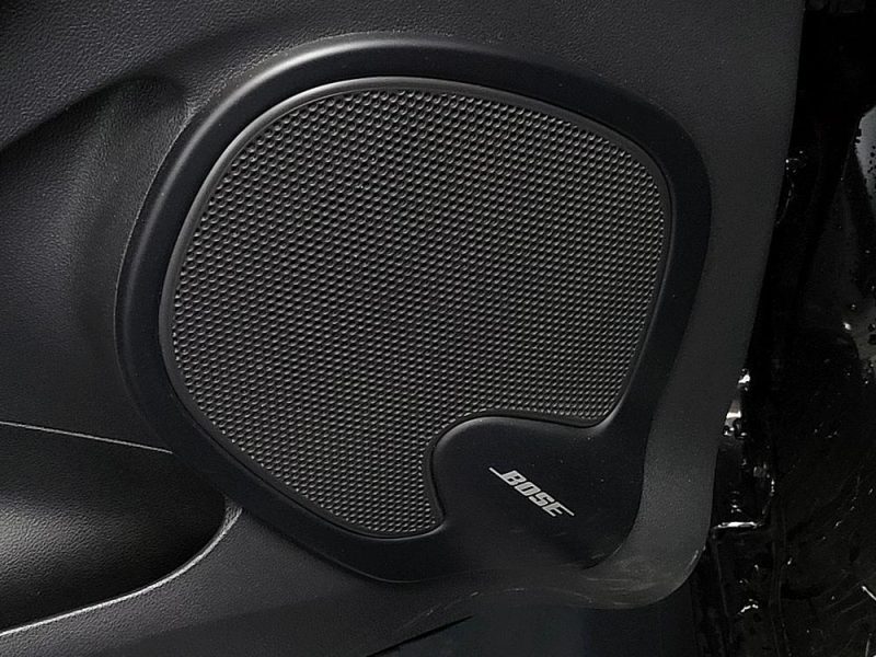 RENAULT CLIO IV RS18 Trophy 1.6 Turbo 220cv Boîte Auto EDC6 / FAIBLE KILOMETRAGE