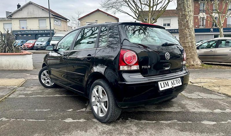 VOLKSWAGEN POLO 2008
