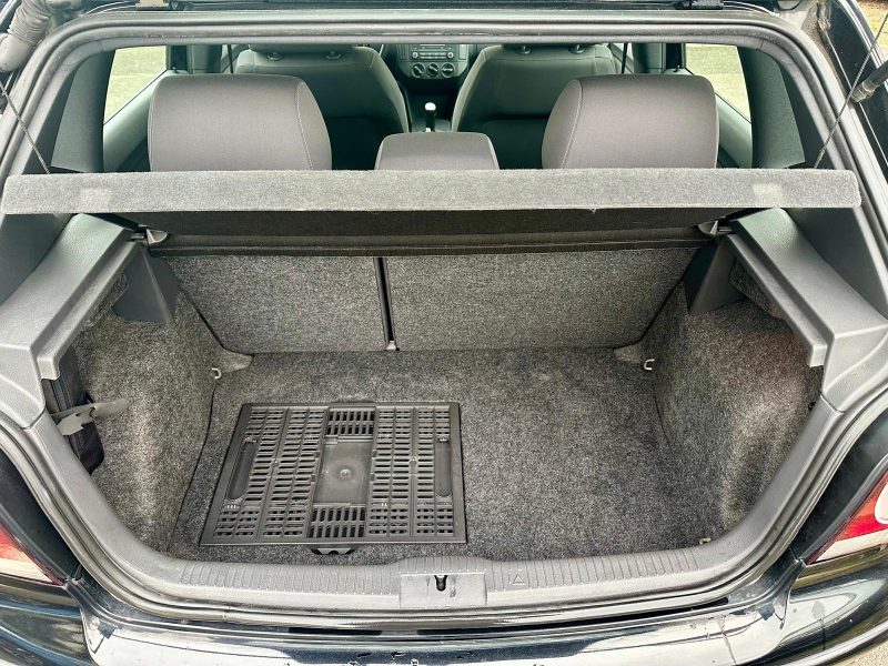 VOLKSWAGEN POLO 2008