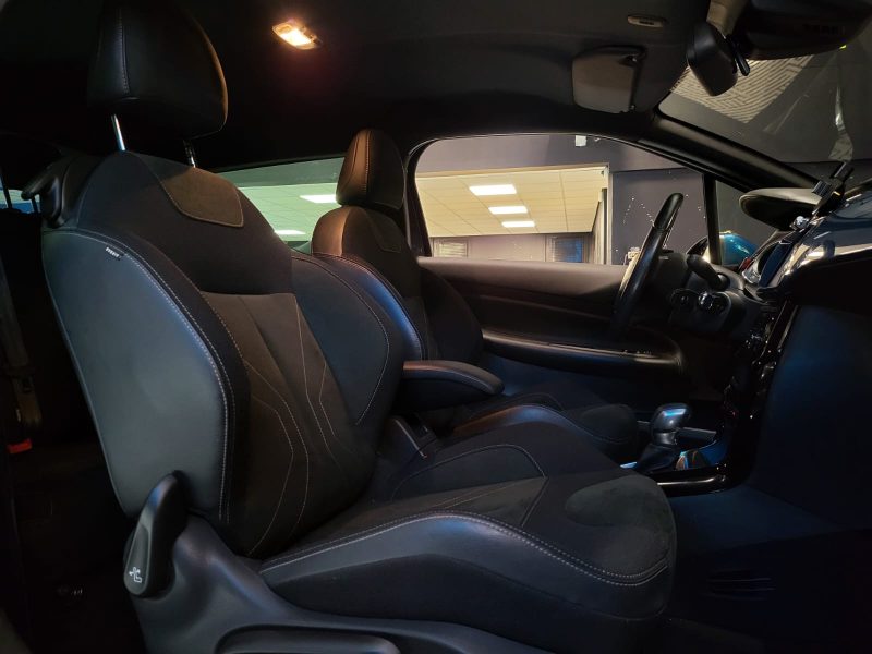 DS DS3 1.2 VTi 110cv SPORT CHIC EAT6 HIFI SYSTEME / CAMERA / BI-COLORS / FULL LED