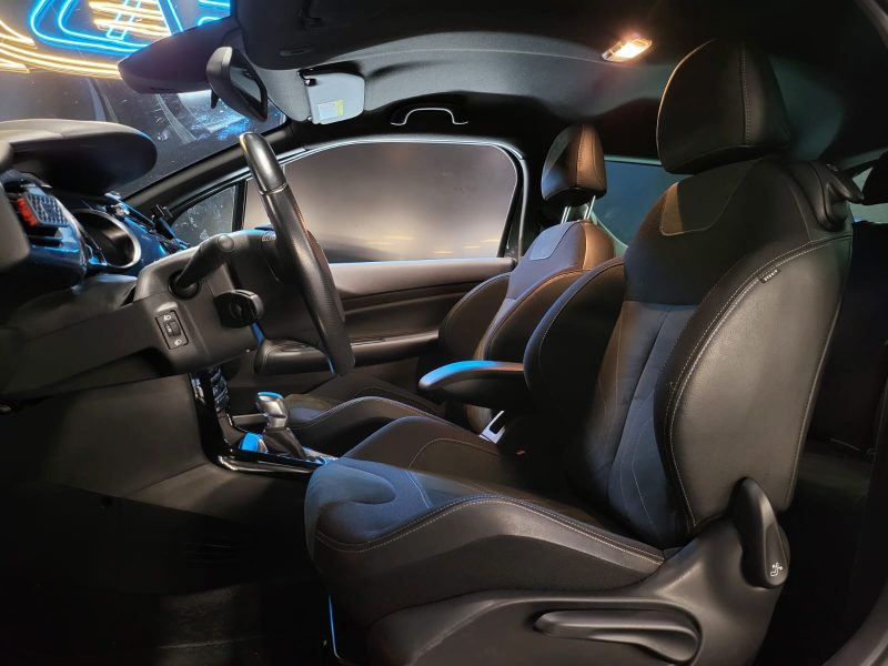 DS DS3 1.2 VTi 110cv SPORT CHIC EAT6 HIFI SYSTEME / CAMERA / BI-COLORS / FULL LED