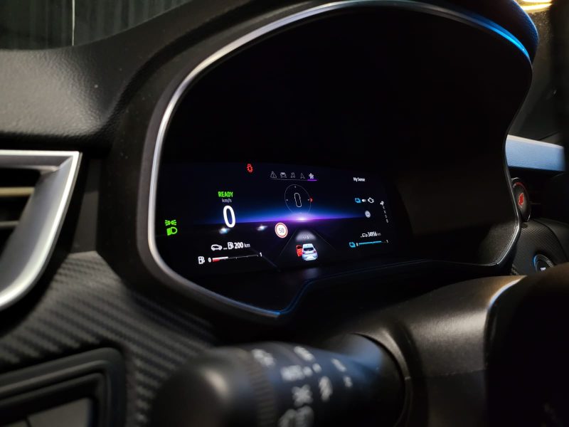 RENAULT CLIO V 1.6i 16V SCE 145cv E-TECH HYBRID ENGINEERED BOSE / GRAND VIRTUAL COCKPIT / GPS XL