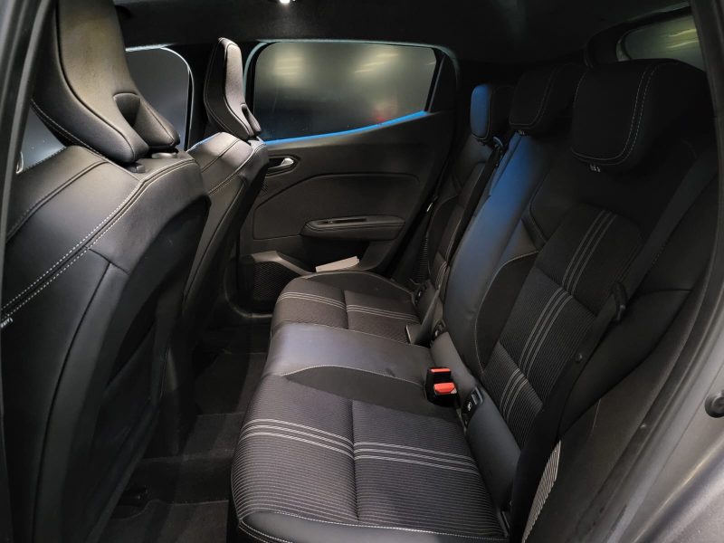 RENAULT CLIO V 1.6i 16V SCE 145cv E-TECH HYBRID ENGINEERED BOSE / GRAND VIRTUAL COCKPIT / GPS XL