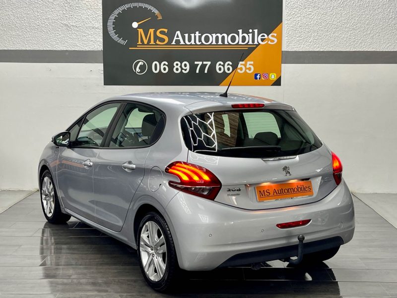 PEUGEOT 208 2018