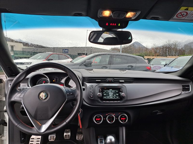 ALFA ROMEO GIULIETTA 2015