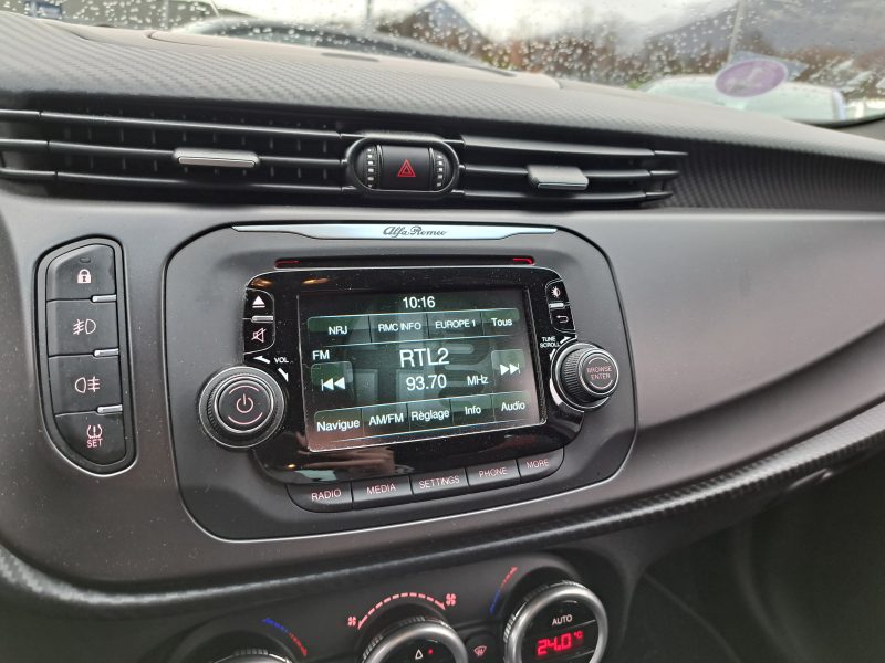 ALFA ROMEO GIULIETTA 2015