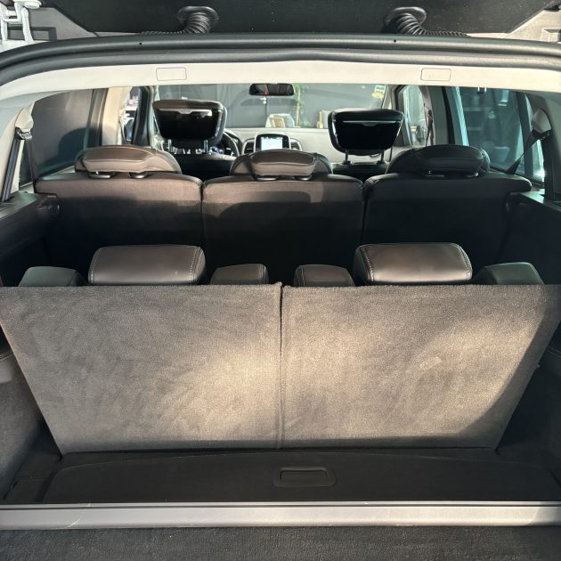 RENAULT ESPACE V 1.6 dCi 160 Initiale Paris 7 places Garantie 12 mois