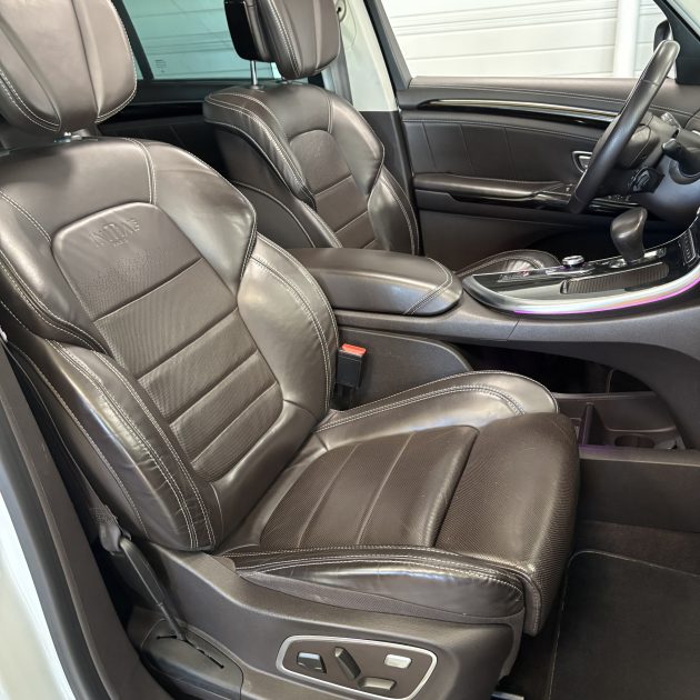 RENAULT ESPACE V 1.6 dCi 160 Initiale Paris 7 places Garantie 12 mois