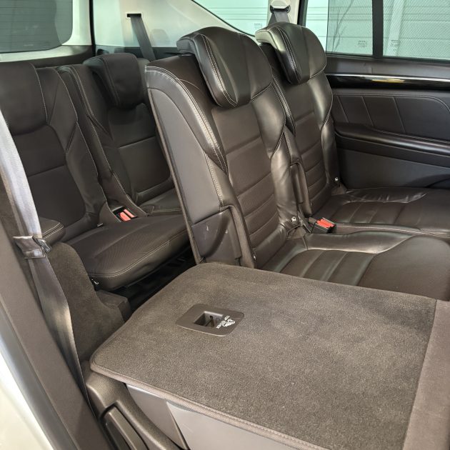 RENAULT ESPACE V 1.6 dCi 160 Initiale Paris 7 places Garantie 12 mois