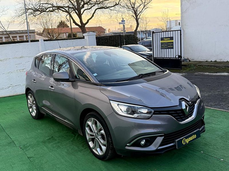 RENAULT MEGANE 2017