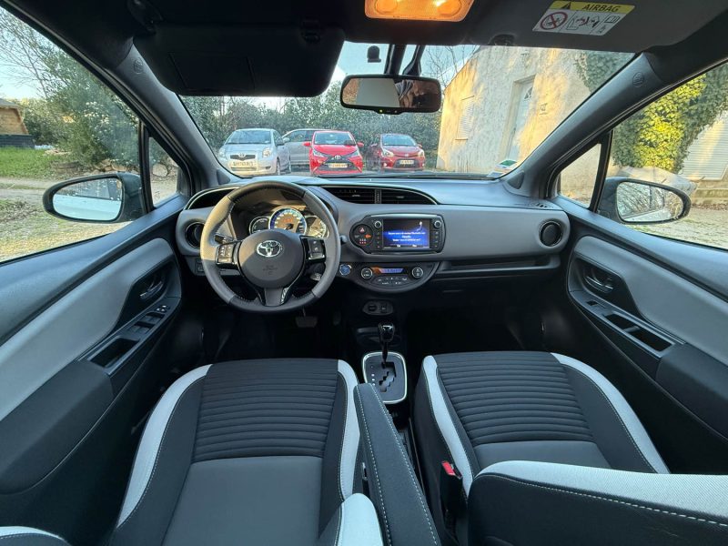 TOYOTA YARIS 1.5 HYBRID 100H COLLECTION 