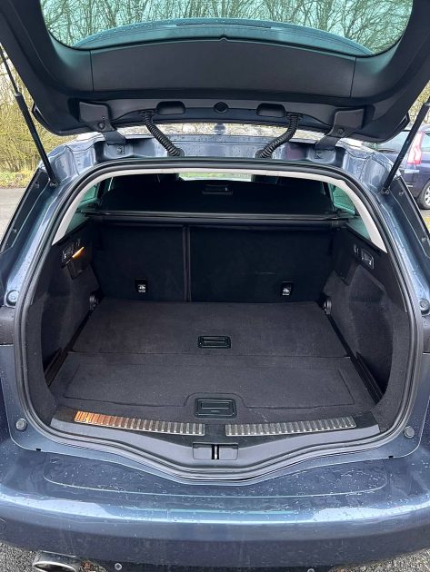 RENAULT MEGANE IV Estate 2017