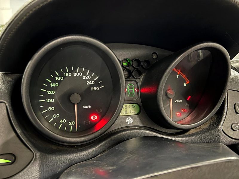 ALFA ROMEO SPIDER 3L V6 BUSSO 1995