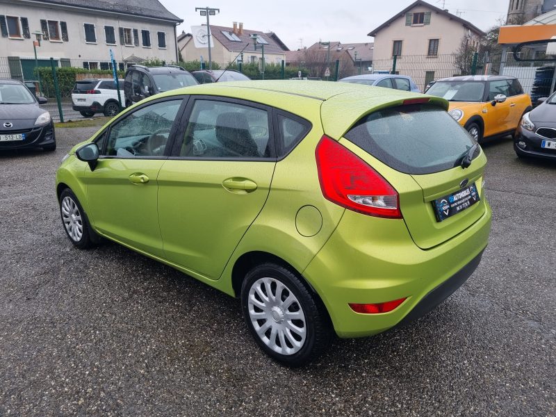 FORD FIESTA VI 2009