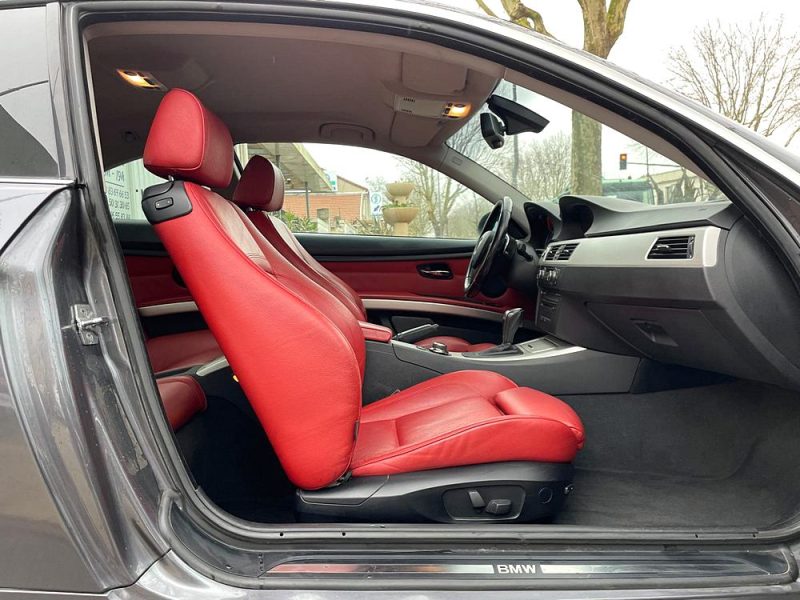 BMW 335xi E92 306ch X-Drive PACK LUXE