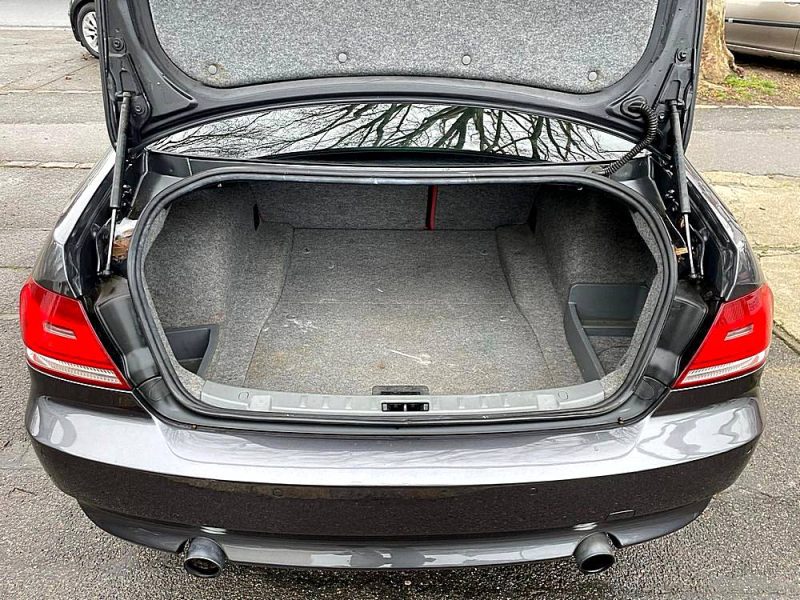 BMW SERIE 3 E92 335xi 306ch 