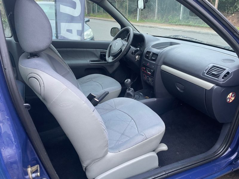 RENAULT CLIO II PHASE 2 1.2i 60CV