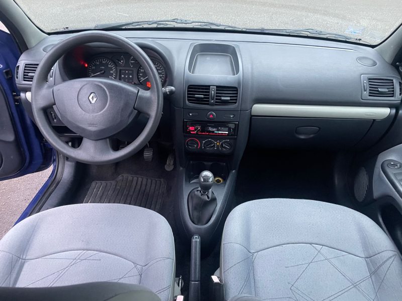 RENAULT CLIO II PHASE 2 1.2i 60CV