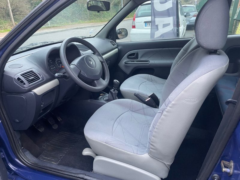 RENAULT CLIO II PHASE 2 1.2i 60CV