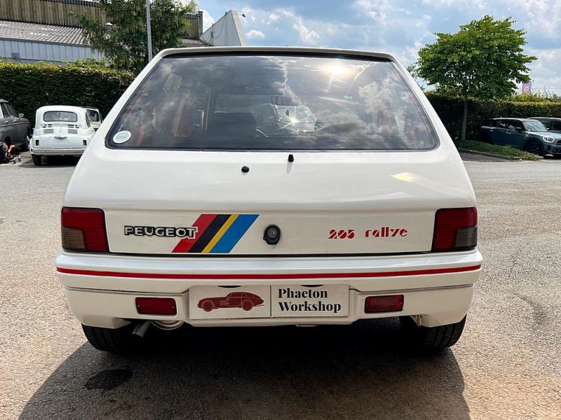 PEUGEOT 205 1.3L RALLYE 1990